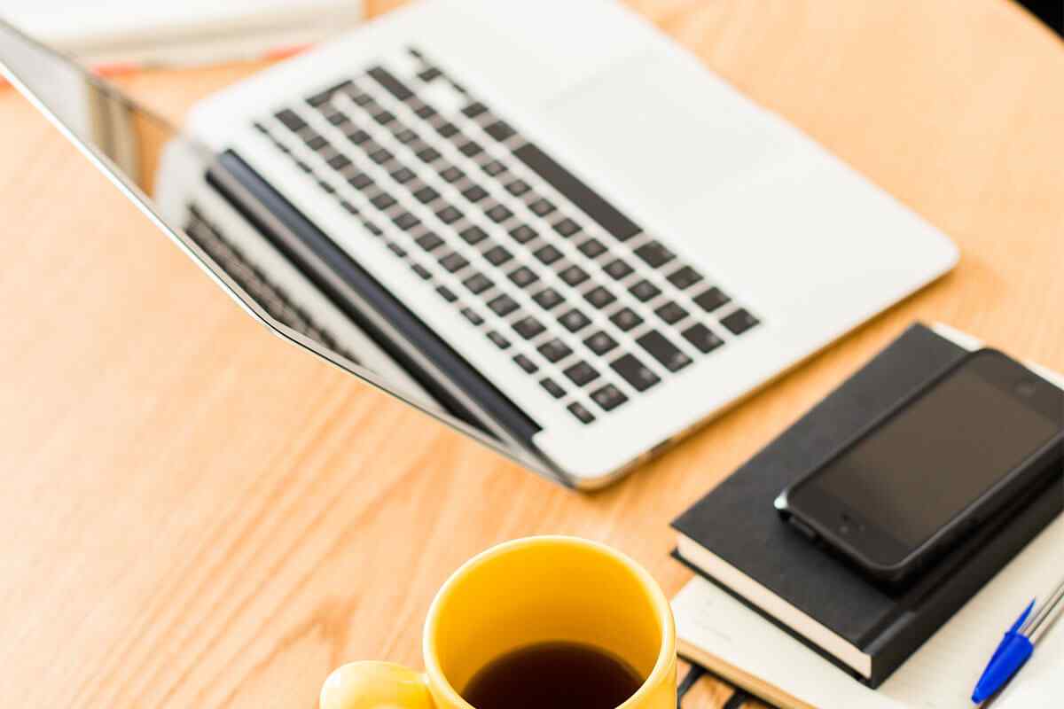 https://www.adoddle.co/wp-content/uploads/2019/04/img-industry-01.jpg